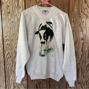 Lee Gray Sweatshirt with Cow Graphic